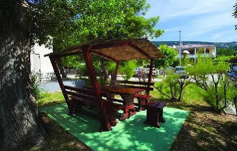 Villas Corinthia Baška Croaţia
